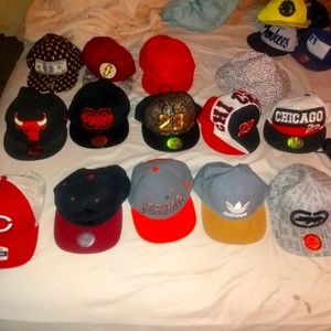 Hats! Fitted,Snapback. NewEras. NBA, Jordan and Bulls Mostly